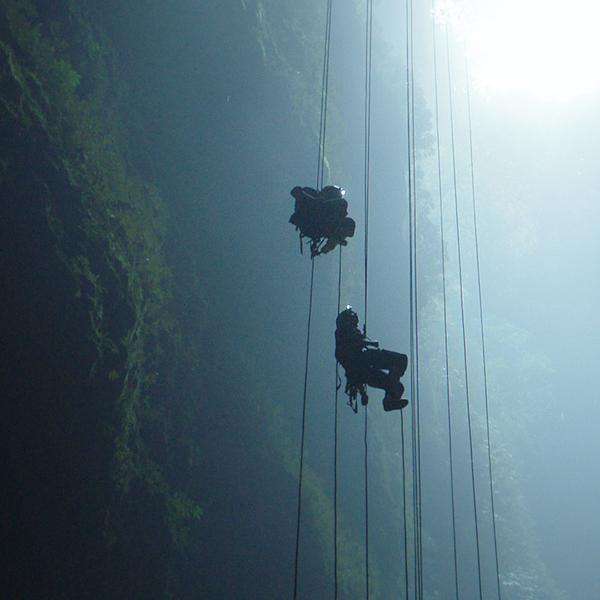 Waitomo Abseiling 