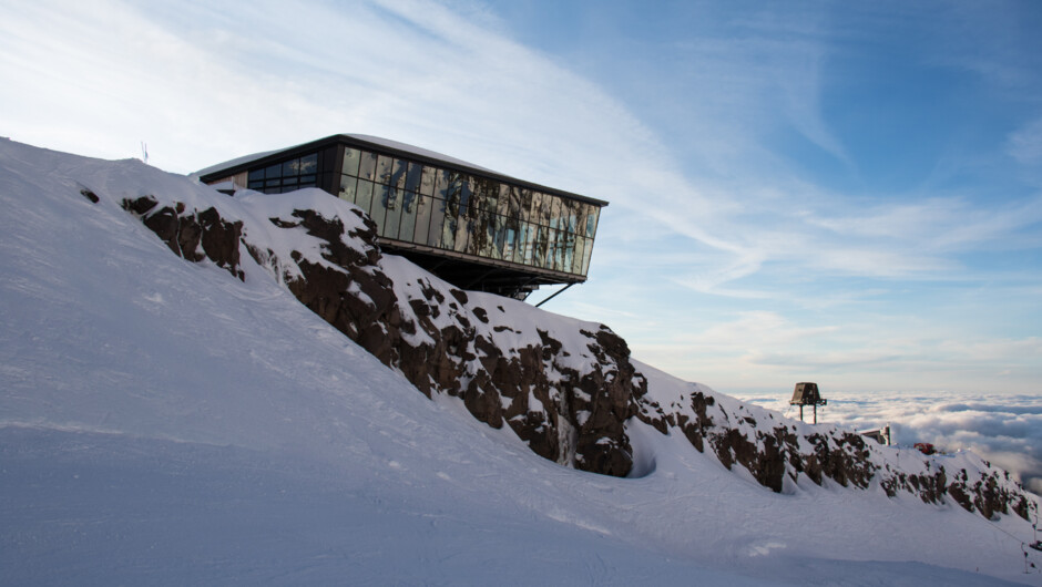 New Zealand's highest café & restaurant -
 Knoll Ridge Chalet.