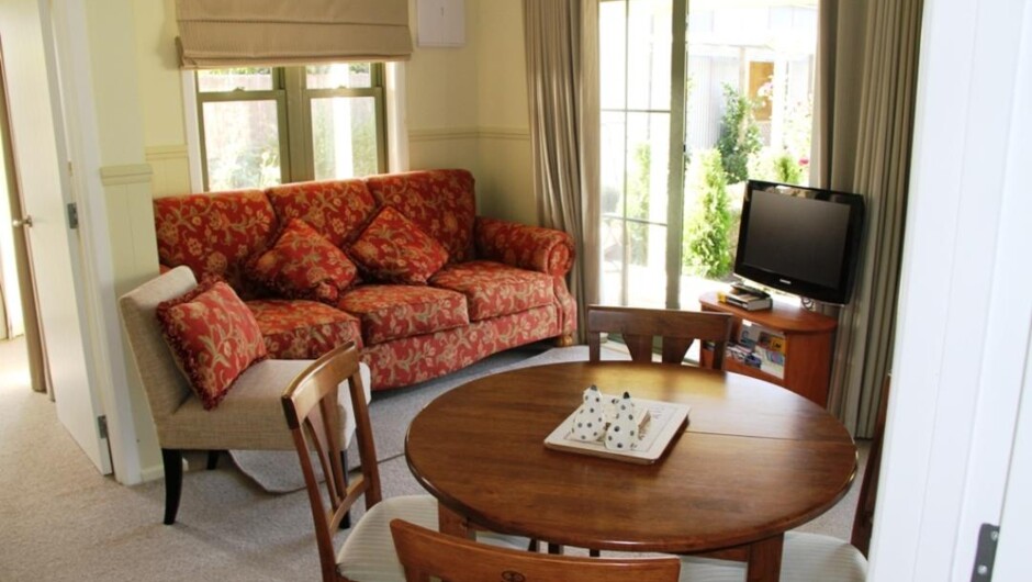 Living area in Bellbird Cottage
