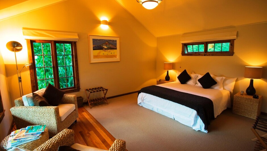 Interior of guest cottage suite at Owen River Lodge