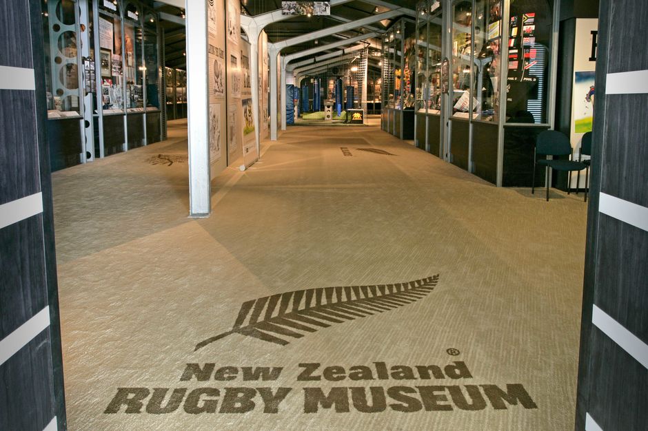 뉴질랜드를 대표하는 스포츠의 유산을 발견한다.