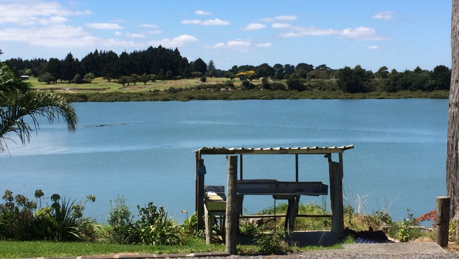 Fish cleaning bay