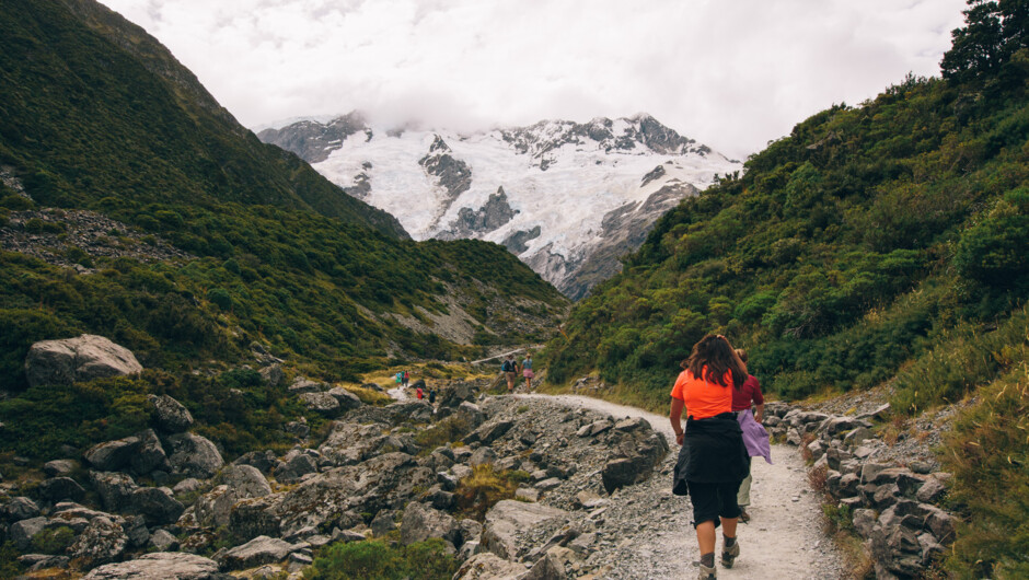 Hiking in Mt Cook National Park