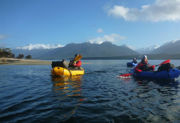 Die Ortschaft Manapouri und der gleichnamige See sind gute Anlaufstellen für Ausflüge zum Doubtful Sound.