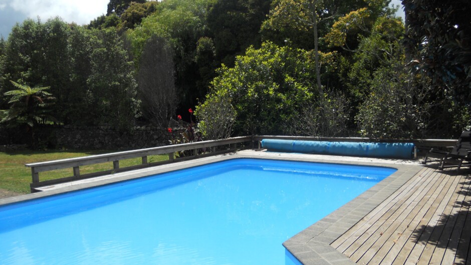Lupton Lodge Private Swimming Pool