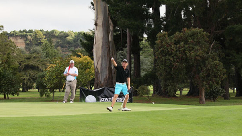 Action shot, Manawatu Golf Club