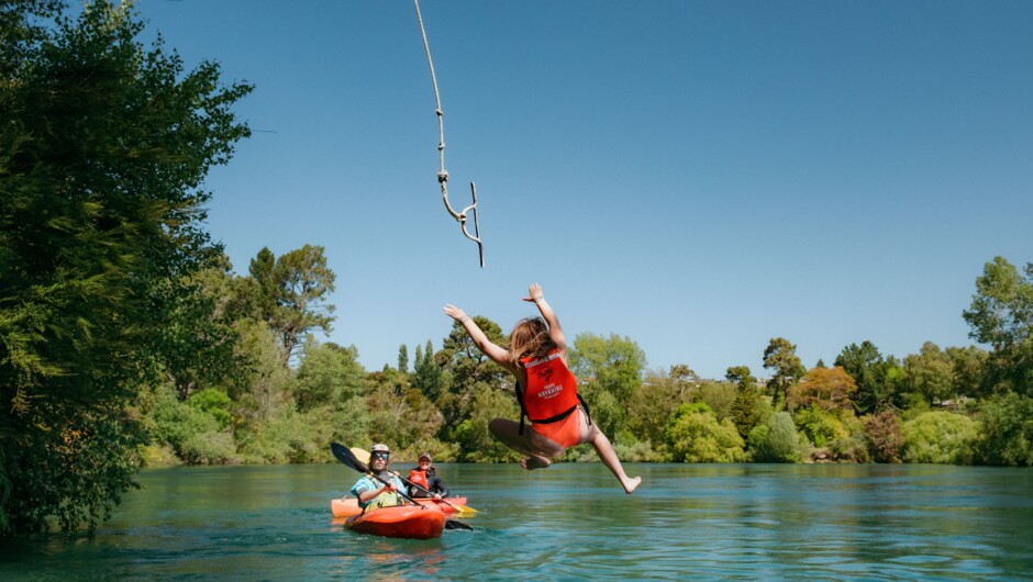 Kayak down the Waikato River with Taupo Kayaking Adventures. Suitable for families.