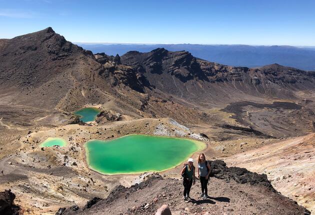 Walk the famous Tongariro Alpine Crossing, skydive from 15,000ft and visit the famous Hobbiton™ Movie Set when you journey through the North Island via the Volcanic Loop. Use this itinerary to plan your getaway.