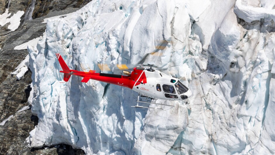 Explore Mt Earnslaw on our Lord of the Rings & Glacier Explorer flight.