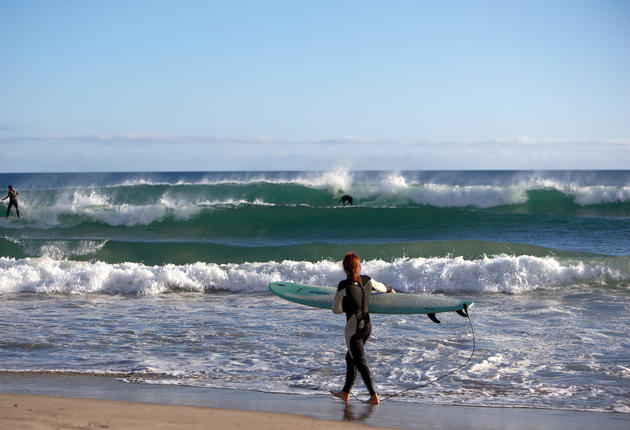 베이오브플렌티 지역 타우랑가 시에서 차로 15분 거리에 뉴질랜드 ‘서핑의 도시'(Surf City)로 알려진 해안 휴양지 마운트마웅가누이(Mount Maunganui)가 있다.