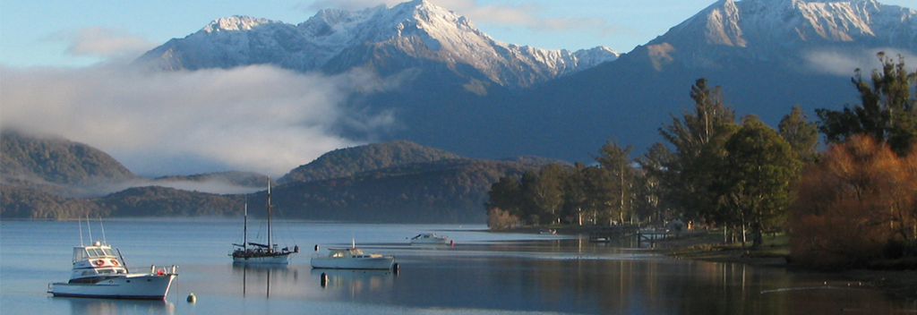 蒂阿瑙（Te Anau）是探索美丽的峡湾国家公园（Fiordland National Park）的最佳地点。