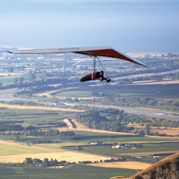 For the best view of the Hawke’s Bay, you can strap yourself to a hang glider or drive to the top of Te Mata Peak.