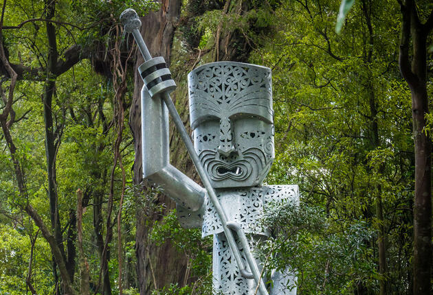 玛纳瓦图（Manawatu）地处新西兰的中心地带。从一望无际的大海到高耸入云的塔拉鲁瓦山脉（Tararua Ranges），其独特的自然景观为各种精彩纷呈的冒险活动创造了得天独厚的条件。