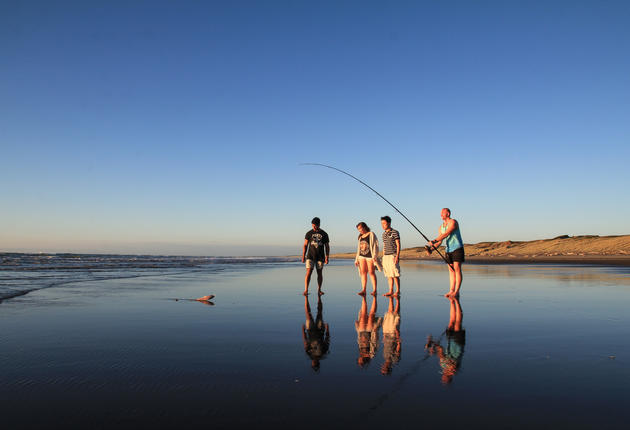 Angeln ist Sport, Hobby und beliebte Freizeit Beschäftigung in Neuseeland. Mit Seen, Flüssen und dem Meer kommen Angelfreunde voll auf ihre Kosten.