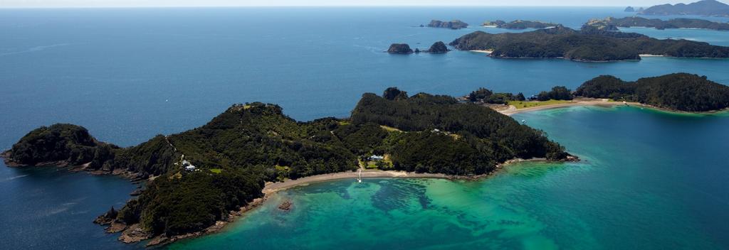 Helicopter scenic flight, Bay of Islands