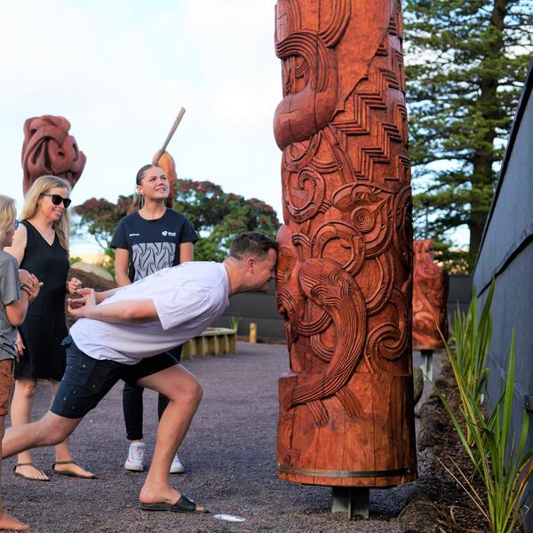 Manea Footprints of Kupe - Hongi