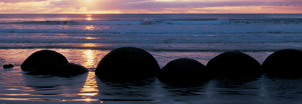 Moeraki Boulders