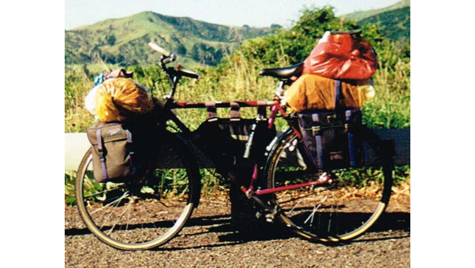 Dieters Fahrrad mit 45 kg Gepäck