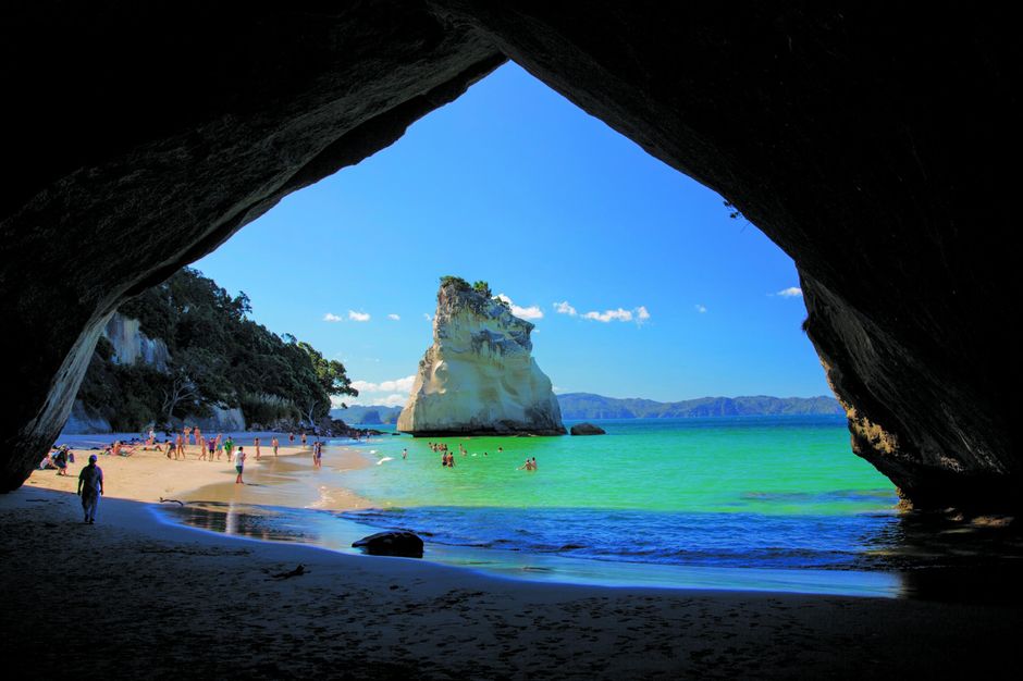 The stunning Cathedral Cove, Coromandel Peninsula, New Zealand.