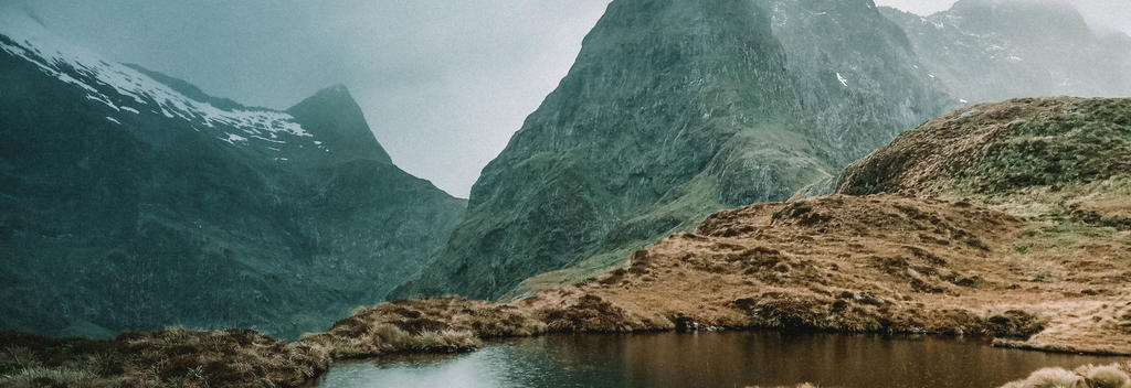 Finding the most beautiful Mount Balloon on the Milford Track - One of New Zealand's greatest walks!