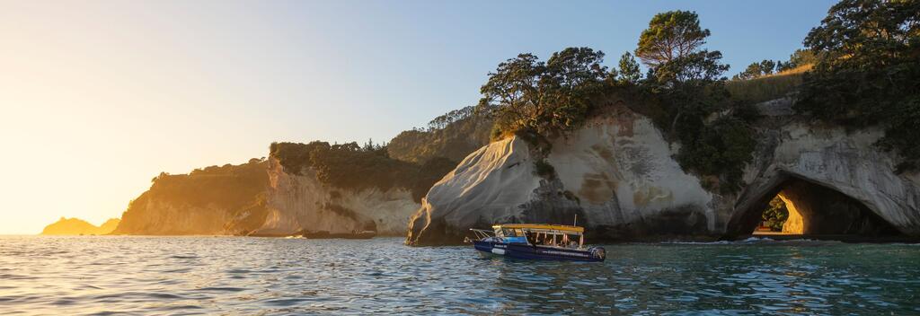 Cathedral Cove, Coromandel.