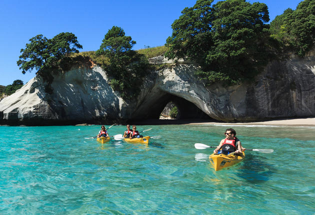 Die Coromandel-Region auf der Nordinsel Neuseelands ist bekannt für ihre unberührten Strände, ursprüngliche Wälder und eine entspannte Atmosphäre. Entdecke auf der Coromandel Halbinsel Aktivitäten und Attraktionen wie Angeln, Tauchen und Wandern.