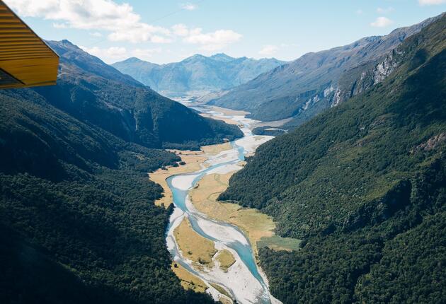 Located on the Haast Pass Highway between Wanaka and the West Coast, Makarora is a hikers’ hub and the perfect access point for the Mt Aspiring National Park and World Heritage area.