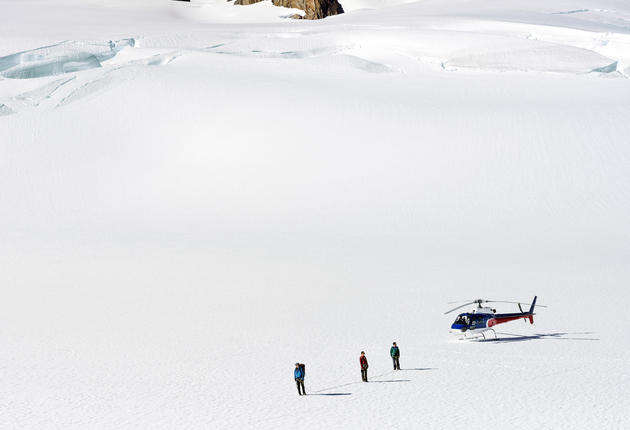 Gletscher, Regenwald, Berge: mach einen Rundflug über eine spektakuläre Region Neuseelands. 