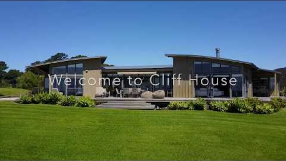 A brief look into the Cliff House at Whangarei Heads New Zealand. Lodge style Luxury Accommodation with optional private chef catering.
