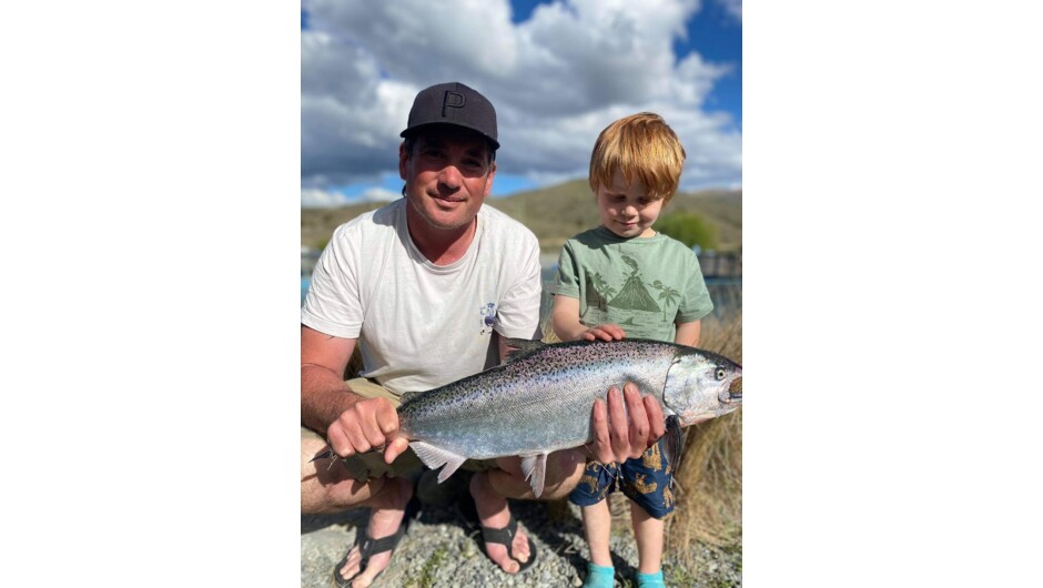 Beautiful glacial mountain salmon (chinook) caught by this wee man.