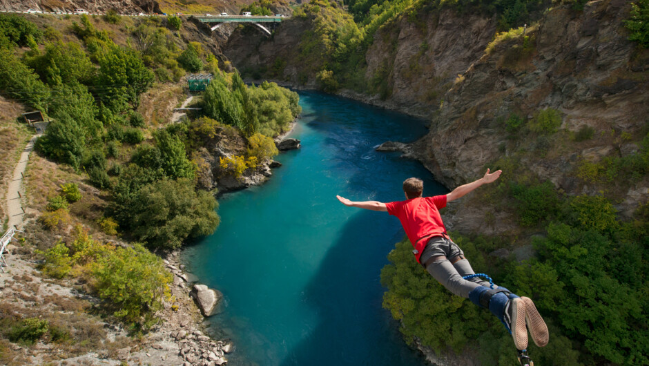 Kawarau Bridge Bungy - world's first.