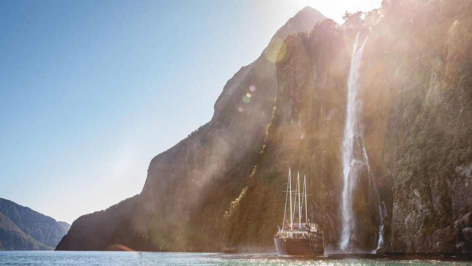 Cruise on Milford Sound.