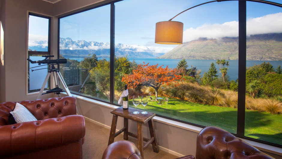 The stunning view from Hidden Lodge.  Tranquility, bird life, nature setting - yet only five minutes from central Queenstown