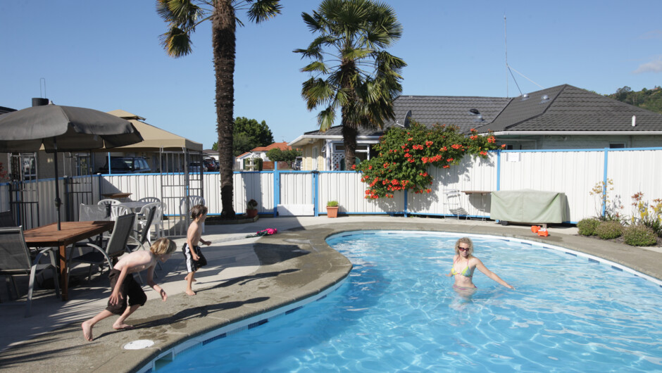 Solar heated swimming pool -ASURE Fountain Resort Motel, Nelson
