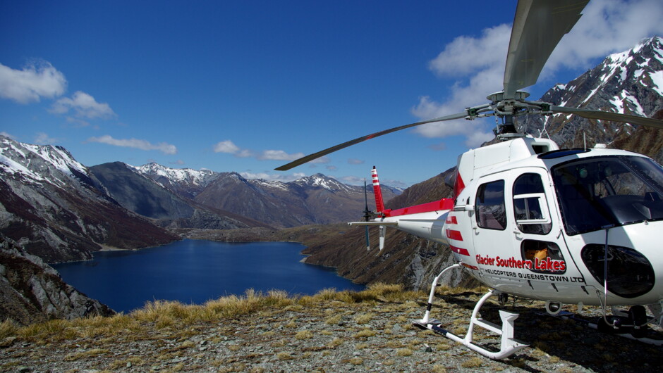 Fly over over the mountains, lakes, glaciers and fiords in and around Middle-earth.