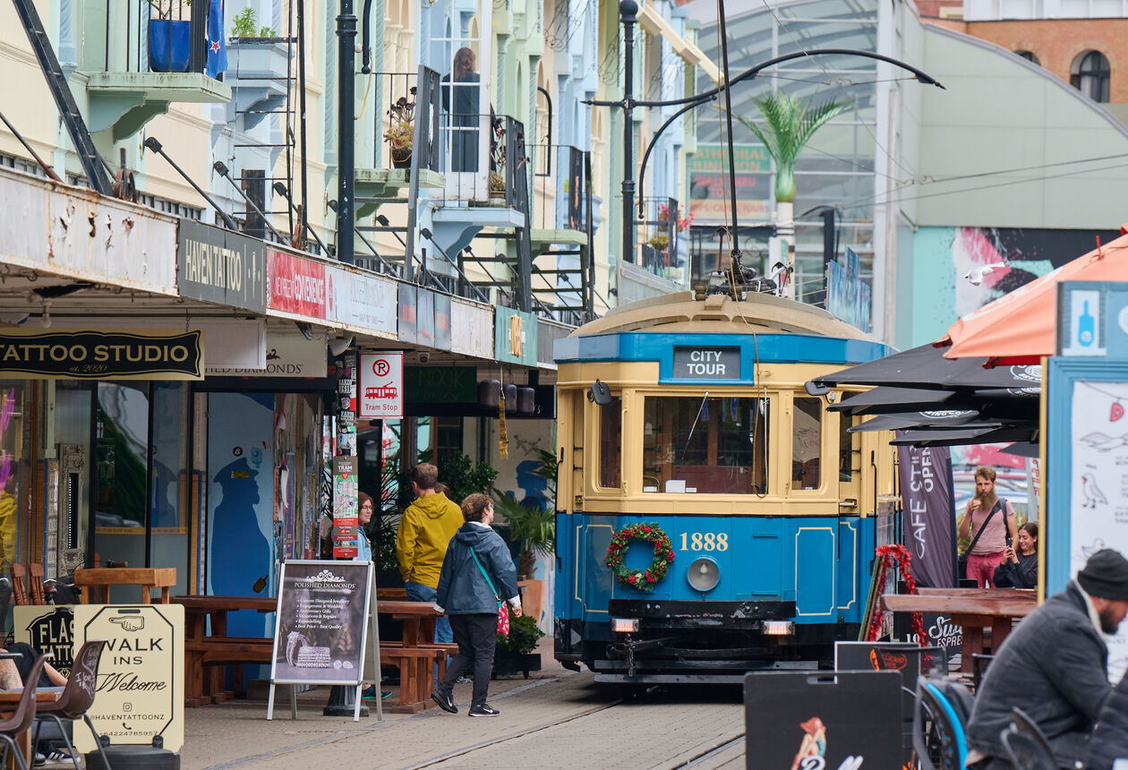 New Zealand's largest cities are Auckland and Wellington in the North Island, and Christchurch in the South Island. Find more New Zealand cities  to add to your holiday. 