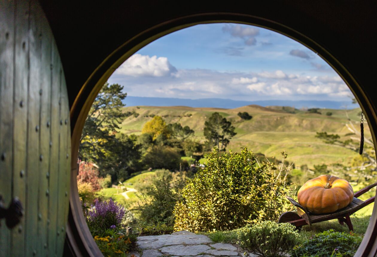 Visit the shire in Waikato, on New Zealand's North Island. It is home to the Hobbiton Movie Set, the Waitomo glow worm caves, Hamilton Gardens and much more. 