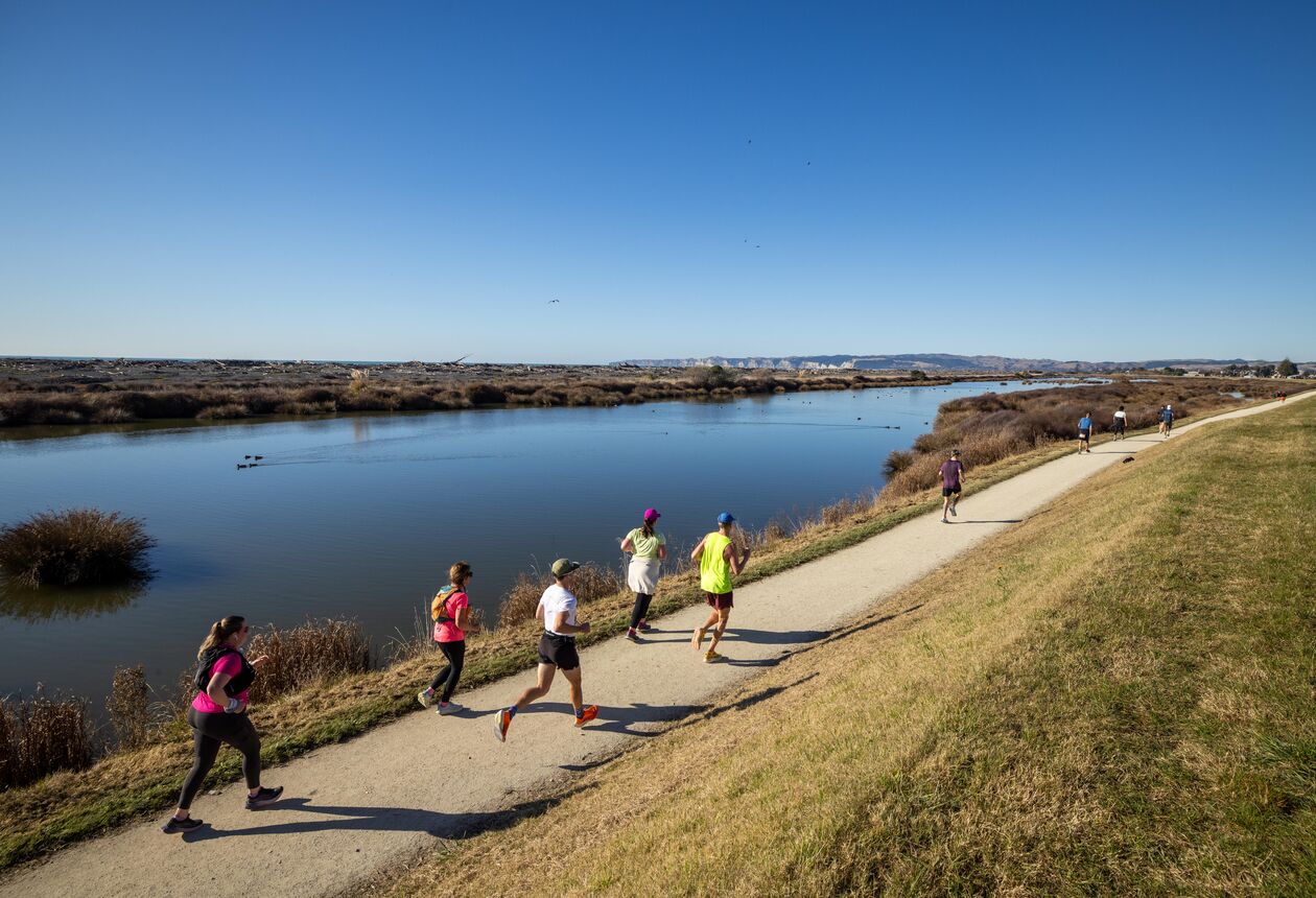 Explore Aotearoa New Zealand’s wine country with the ASICS Runaway Hawke’s Bay Marathon. 