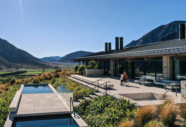 New Zealand offers bespoke and authentic luxury experiences in stunning natural settings hosted by our naturally warm and welcoming people.