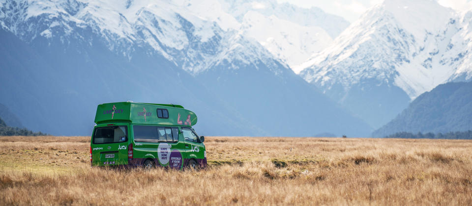 Travel with flexibility in a campervan