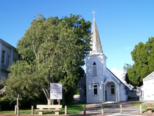 セント・スティーブンズ教会、オポティキ