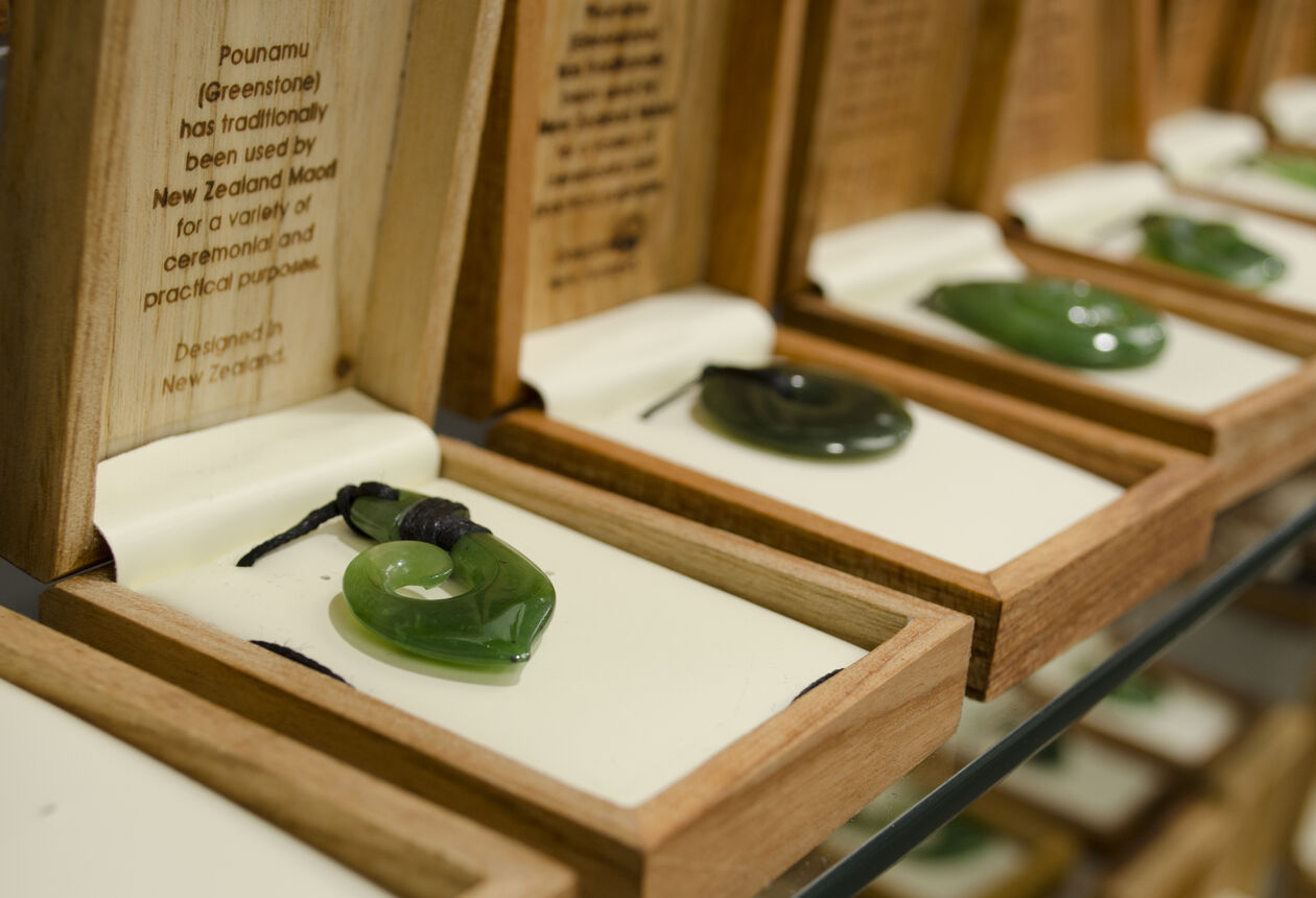 New Zealand's high quality souvenirs offer a great reminder of your kiwi vacation.