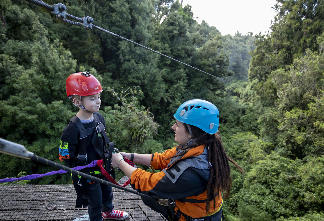 无论年龄大小，新西兰从不缺少合适的活动体验！查看精选亲子活动。