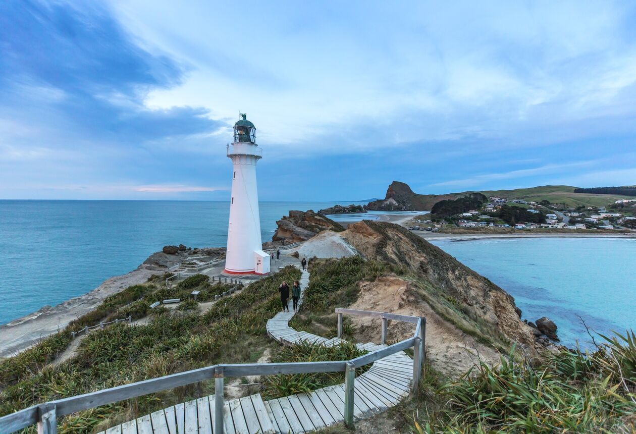 At Castlepont you can hunt for one of the world's rarest daisies, climb Castle Rock or watch the waves for dolphins and fur seals.