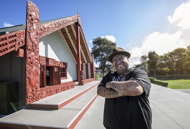 Rotorua, on New Zealand's North Island,  is well-known for its fascinating geothermal activity, Māori culture, hot springs and mud pools. A must-visit stop in New Zealand, full of attractions and things to do.