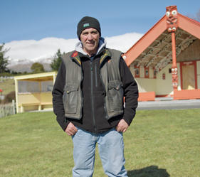 Kepa wishes you a good morning from his marae in the Tongariro National Park, to your home.
