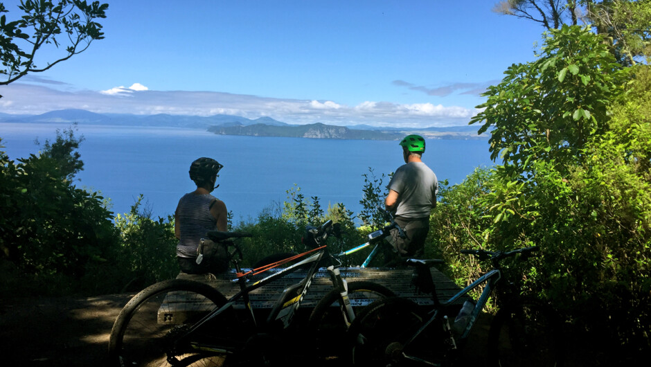 Guided bike tours around stunning Lake Taupo with Chris Jolly Outdoors