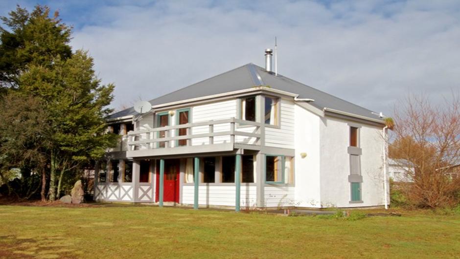 Chalet TF3
https://www.ruapehu.co.nz/shop/Browse+by+accommodation/TF3.html