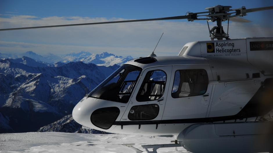 Helicopter safari in Fiordland
