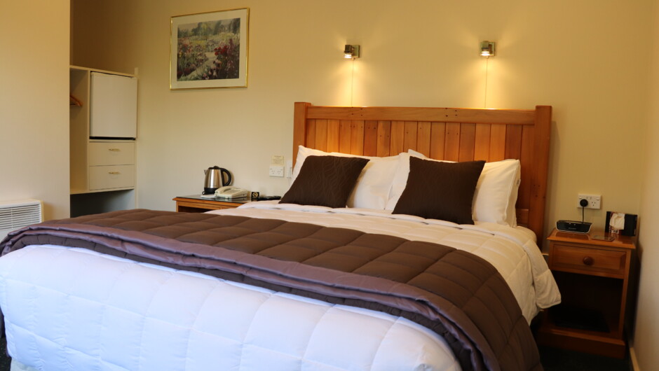 Accommodation at Lake Roxburgh Lodge